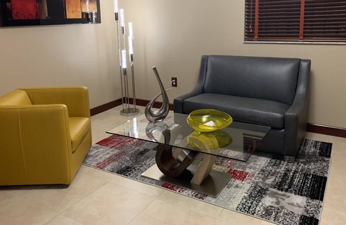 Hialeah Cottage | Home away from home!