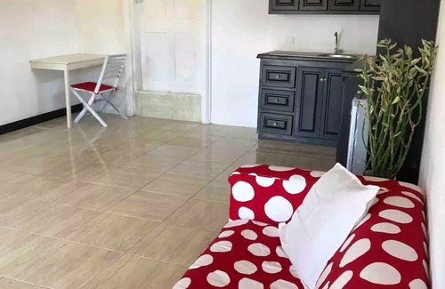 Mandeville Apartment | Home away from homenn