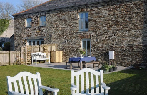 Tredinnick House | Home Barn Tredinnick, luxury barn conversion near Padstow (Fri-Fri)