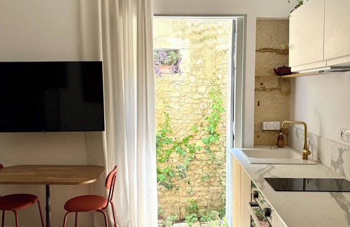 Gares Apartment | Home Chic Home - Les Suites de La Comédie - Suite4