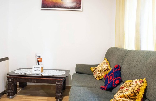 San Sebastian de los Reyes House | Homerez - Amazing house for 10 ppl. with terrace at San Sebastián de los Reyes