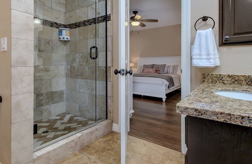 Estate Grove Valencia Est House | Home in the heart of Mesa, Heated Pool, family-friendly