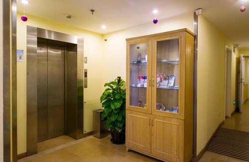 Pudong Hotel | Home Inn Shanghai Chuanhuang Road Chuansha Metro Station