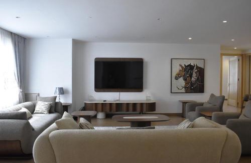 Central Kampala Apartment | Home on the hill