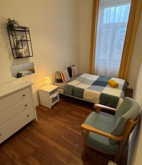 Erzsebetvaros House | Home Vibes
