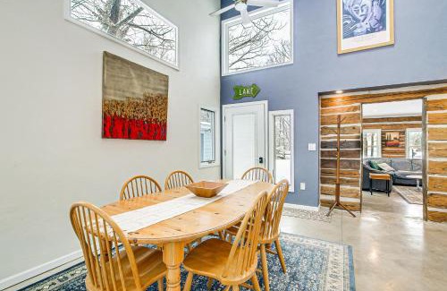 Fish Creek House | Home with Fireplace Less Than 1 Mi to Peninsula State Park!