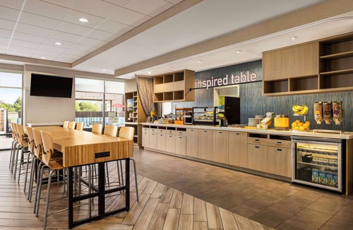 Union Square Hotel | Home2 Suites by Hilton Denver West - Federal Center, CO