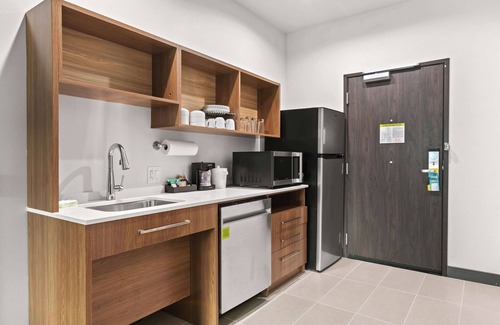 Warehouse District Hotel | Home2 Suites by Hilton Phoenix Downtown