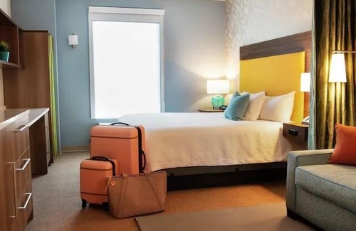 Southeast Salem Hotel | Home2 Suites by Hilton Salem