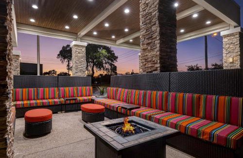 Pensacola Hotel | Home2 Suites by Hilton Gulf Breeze Pensacola Area, FL
