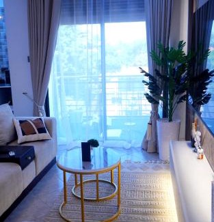 Kampala Apartment | Home2Suite by Veronica Buziga, Munyonyo- Luxury with Netflix, Wi-Fi, & Free Parking