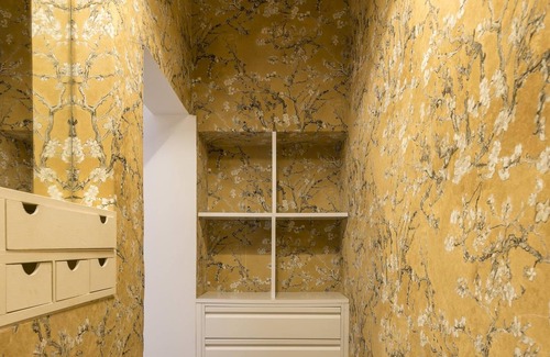 Guindalera Apartment | HOMEABOUT DIEGO DE LEON APARTMENT II
