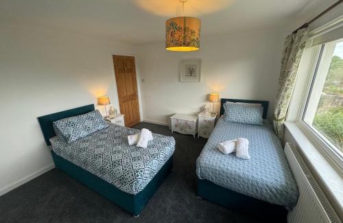 Barnstaple House | Homely 4 bed in Barnstaple