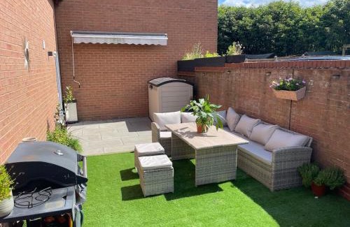 Quedgeley Apartment | Homely Apartment in Quedgeley