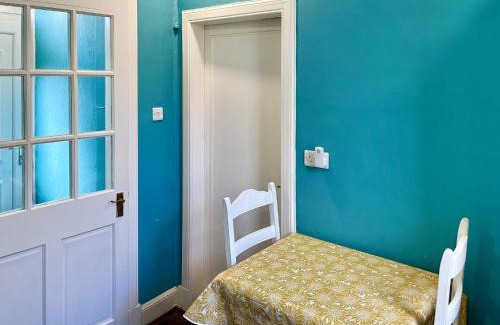 Cowdenbeath Apartment | Homely Base