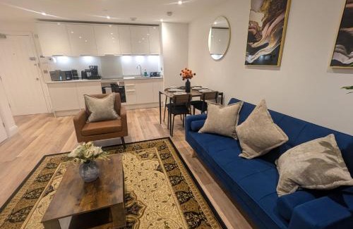 Gravesend Apartment | Homely & Lush 1 Bed Apartment at Trinity Point Gravesend, Suitable for Long Stay and Short Stay