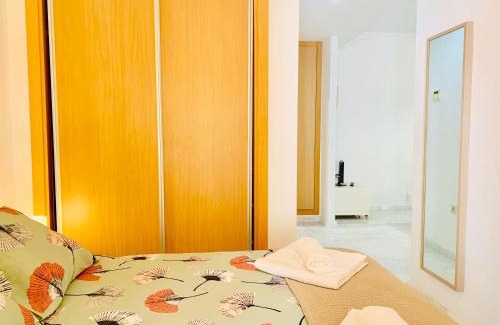San Felipe Neri Apartment | Homely Málaga Parras con terraza interior y parking privado bajo suplemento