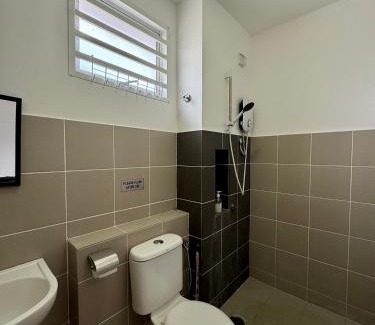 Seremban House | Homely, Master Room, Ara Impian, Seremban 2