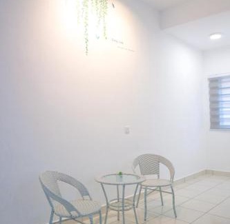 Seremban House | Homely, Self Check-In, Wi-Fi, Guarded Community