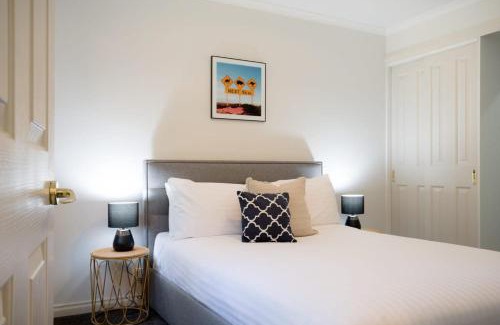 South Launceston Apartment | Homely Unit Located Near the City with Parking and Wifi