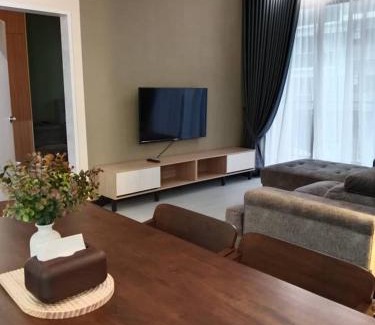 Kajang Apartment | HomePlay WonderStay at Adelia3