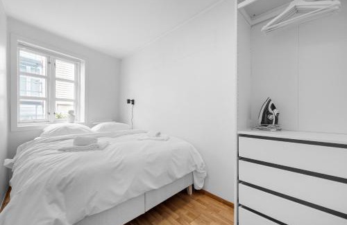 Bergen City Centre Apartment | Homerentals Apartments - Behind Bryggen & historic cobblestone streets - 2 Floor renovated from february 2025