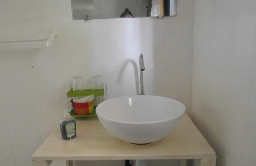 Grand Popo Apartment | Homerez - 10 m away from the beach! Appartement for 2 ppl. with shared pool
