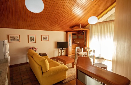 Cangas Apartment | Homerez - 100 m away from the beach! Beautiful apartement for 4 ppl. at Vilanova