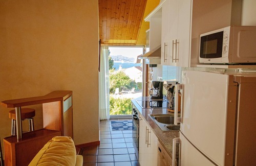 Cangas Apartment | Homerez - 100 m away from the beach! Beautiful apartement for 4 ppl. at Vilanova