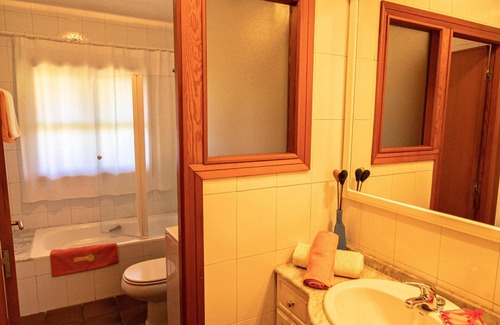 Cangas Apartment | Homerez - 100 m away from the beach! Beautiful apartement for 4 ppl. at Vilanova