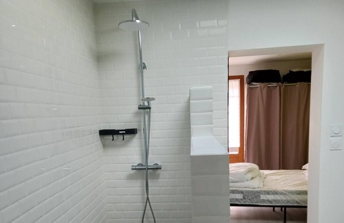Quettehou House | Homerez - Amazing house for 9 ppl. with garden and terrace at Quettehou