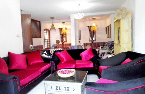 Hammamet Sud Villa | Homerez - Amazing villa for 12 ppl. with swimming-pool and garden at Hammamet
