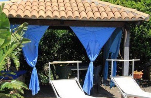Castrignano del Capo Apartment | Homerez - Appartement for 5 ppl. with shared pool at Castrignano del Capo