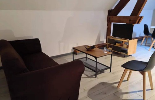 Beaugency Apartment | Homerez - Apartment in Beaugency