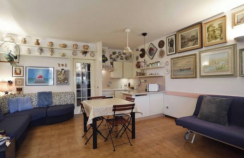 Pacengo Apartment | Homerez - Apartment in Pacengo, garden view