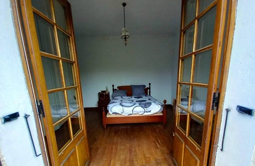 Bastide Giraud Apartment | Homerez - Appartement 1 km away from the beach for 6 ppl. with shared pool