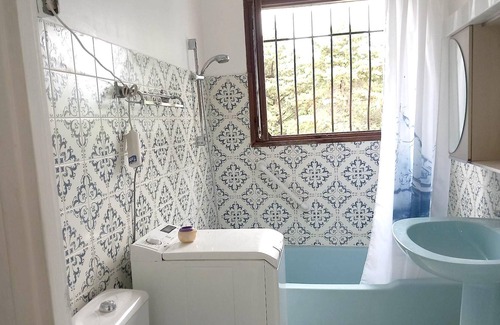 Bastide Giraud Apartment | Homerez - Appartement 1 km away from the beach for 6 ppl. with shared pool