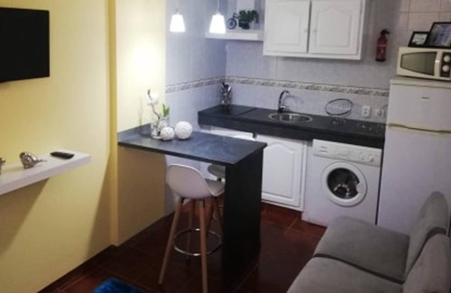 Lajes do Pico Apartment | Homerez - Appartement for 2 ppl. with sea view and terrace at Lajes Do Pico