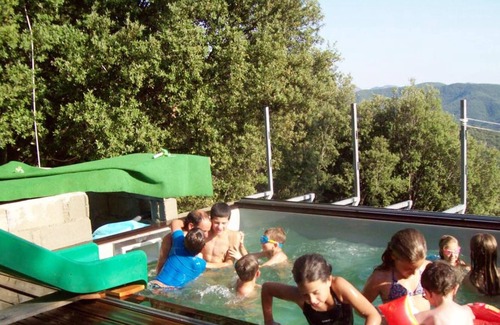 Ardailles Apartment | Homerez - Appartement for 7 ppl. with shared pool and terrace at Valleraugue