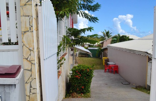 Le Diamant Apartment | Homerez - Appartement 1 km away from the beach for 4 ppl. at Le Diamant