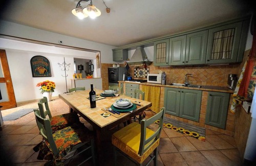 Montecatini Terme Apartment | Homerez - Apt. Montecatini Terme