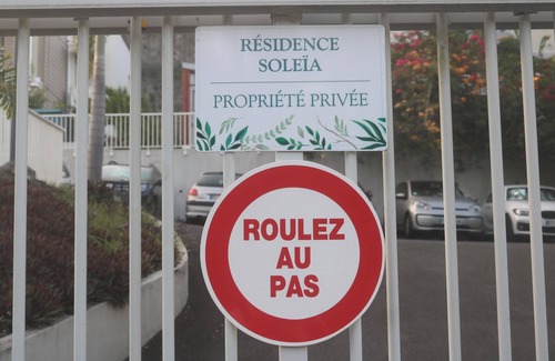 Perinet Apartment | Homerez - Apt with Mountain View Le Gosier