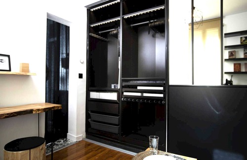 Clermont-Ferrand Apartment | Homerez - Beautiful studio for 2 ppl. at Clermont-Ferrand