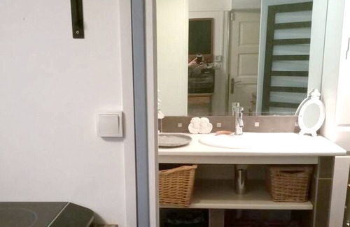 Corbeil-Essonnes Apartment | Homerez - Beautiful apartement for 3 ppl. with terrace at Corbeil-Essonnes
