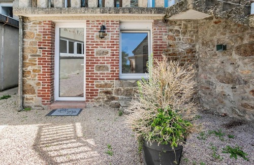 Plancoet Apartment | Homerez - Beautiful appartement for 4 ppl. with garden at Plancoët