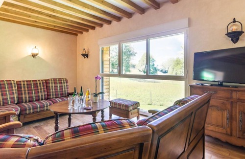 Donnay House | Homerez - Big house for 11 ppl. with garden and terrace at Donnay