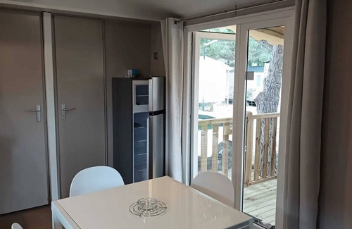 Canet-Plage House | Homerez - Bungalow in Canet-en-Roussillon