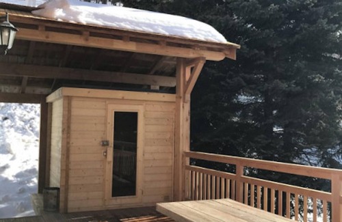 Allos Ski Chalet | Homerez - Chalet Allos with breathtaking view