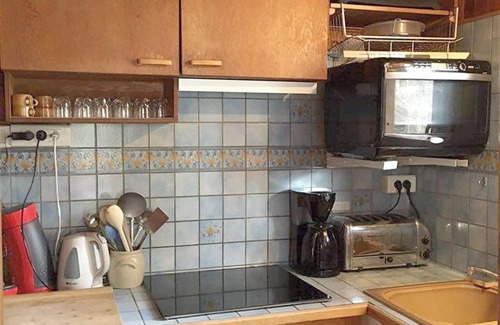 Saint-Chaffrey Ski Chalet | Homerez - Chalet in Saint-Chaffrey, mountain view