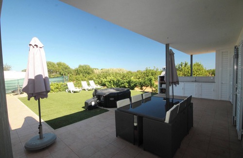 Faro House | Homerez - Charming 125 m² House in Faro with Pool